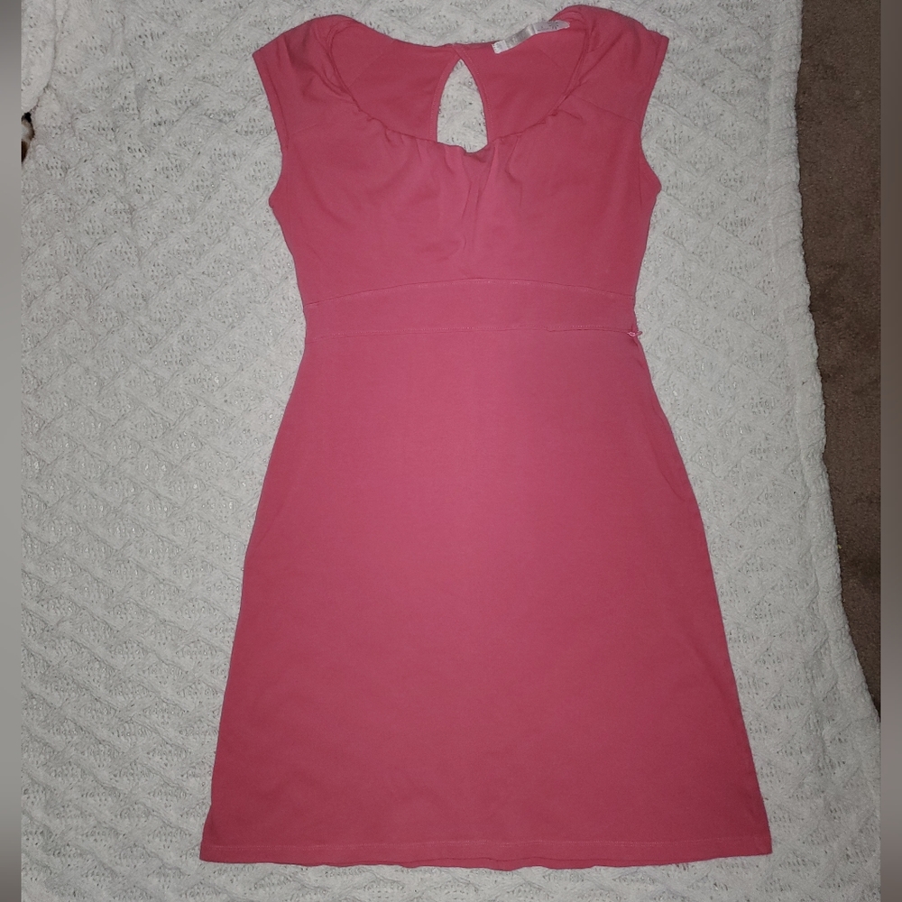 Athleta Small Salmon Pink dress, side pocket